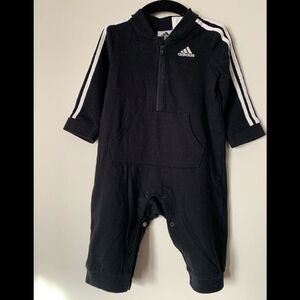 Adidas black/white 3 stripes unisex coverall, snap closure, good condition, 9mon